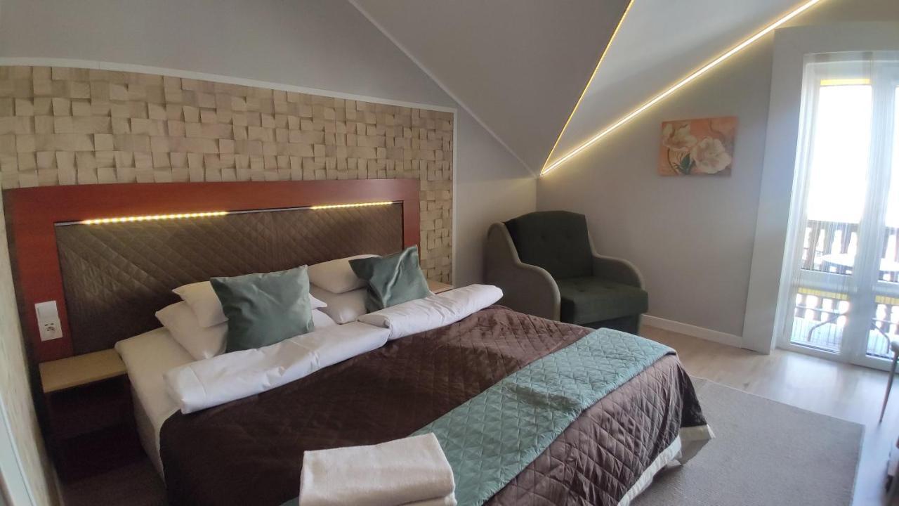 Ow Sargus Bed & Breakfast Wladyslawowo Exterior photo